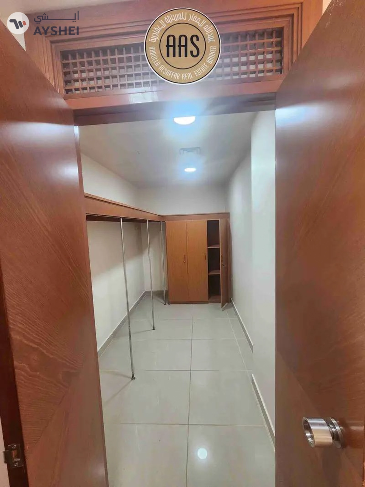 Spacious and luxurious 3bhk with a closed kitchen in mankhool near sharaf dg metro station-14-14