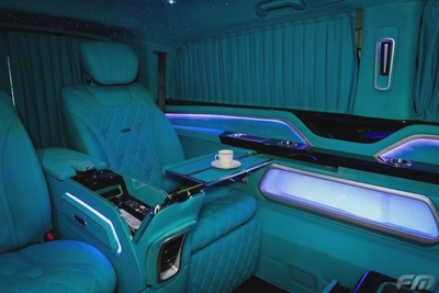 Mercedes Benz V 250 VIP BUSINESS VAN – FULL LUXURY OPTION | BRAND NEW | GCC | 2023-14