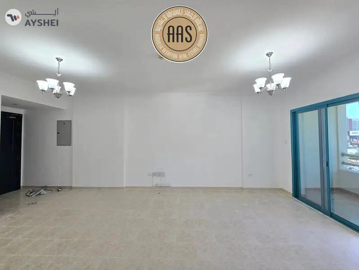 3Bed Apartment | Store Room - Laundry Space | With All Facilities-2-2