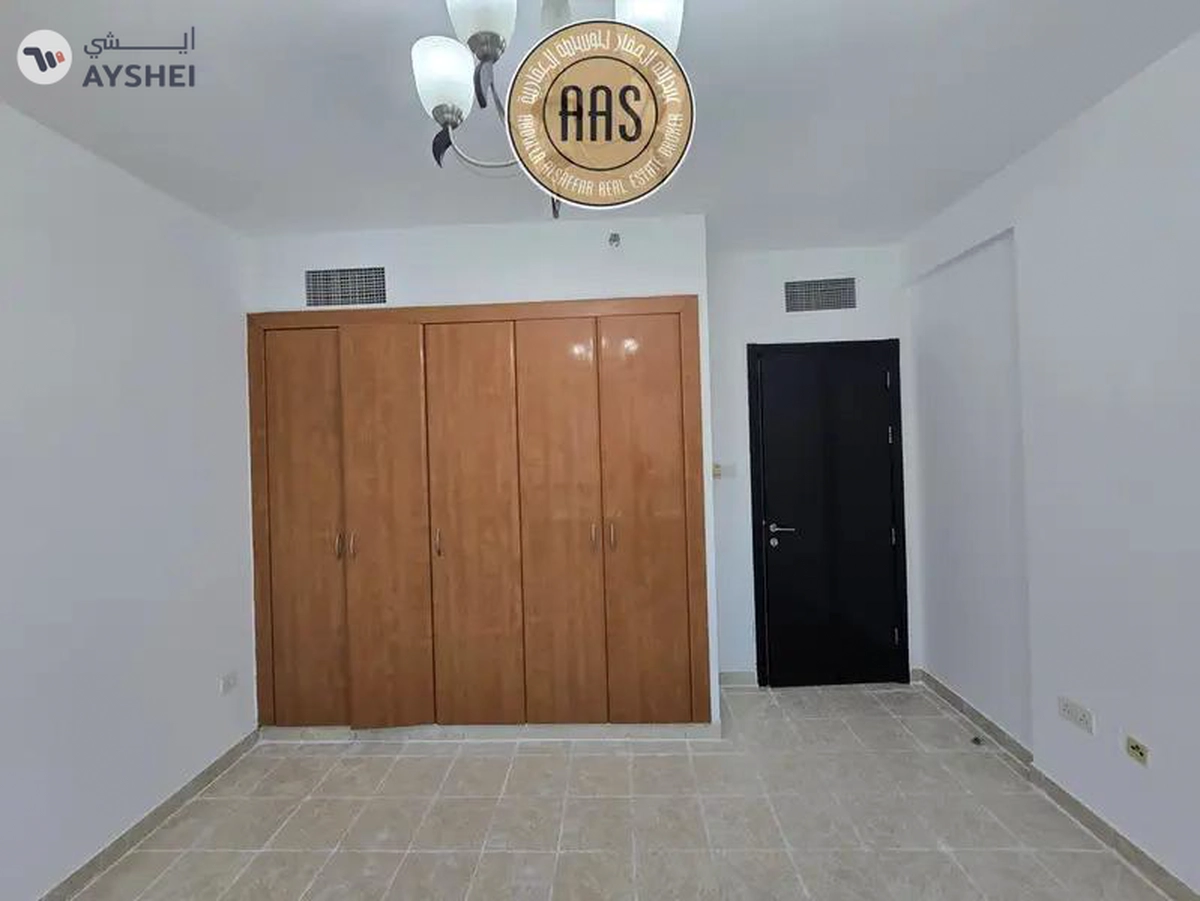 3Bed Apartment | Store Room - Laundry Space | With All Facilities-8-8