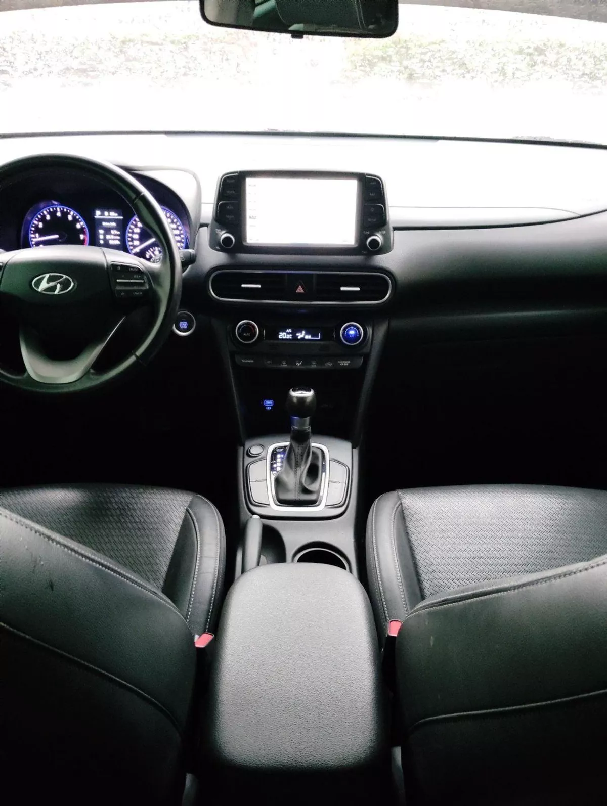 Hyundai Kona GLS-10-0