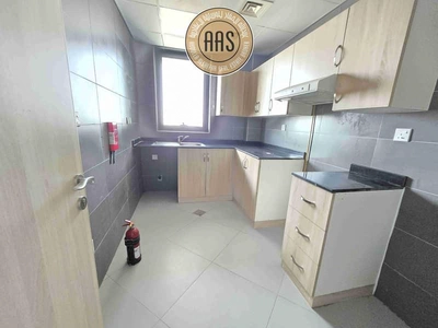 Luxurious 2BR + 3 Bath Ready to Move All Amenities Prime Location-9