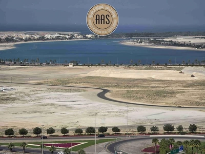 Luxurious 2BR + 3 Bath Ready to Move All Amenities Prime Location-1