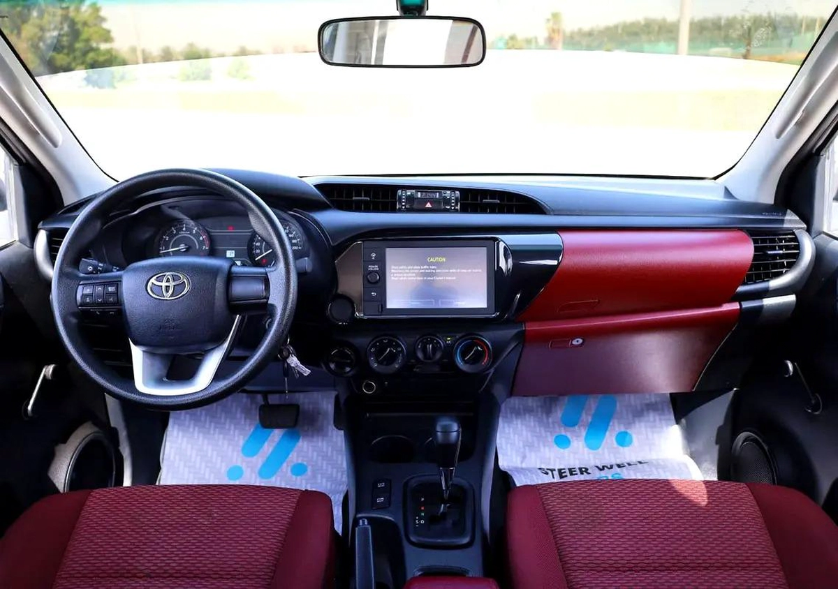 Toyota Hilux Double Cab GL-9-9