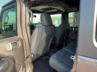 Jeep Wrangler SPORT 2.0L Petrol 2024 Export Price @ 125,000 AED-9