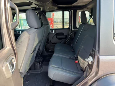 Jeep Wrangler SPORT 2.0L Petrol 2024 Export Price @ 125,000 AED-8