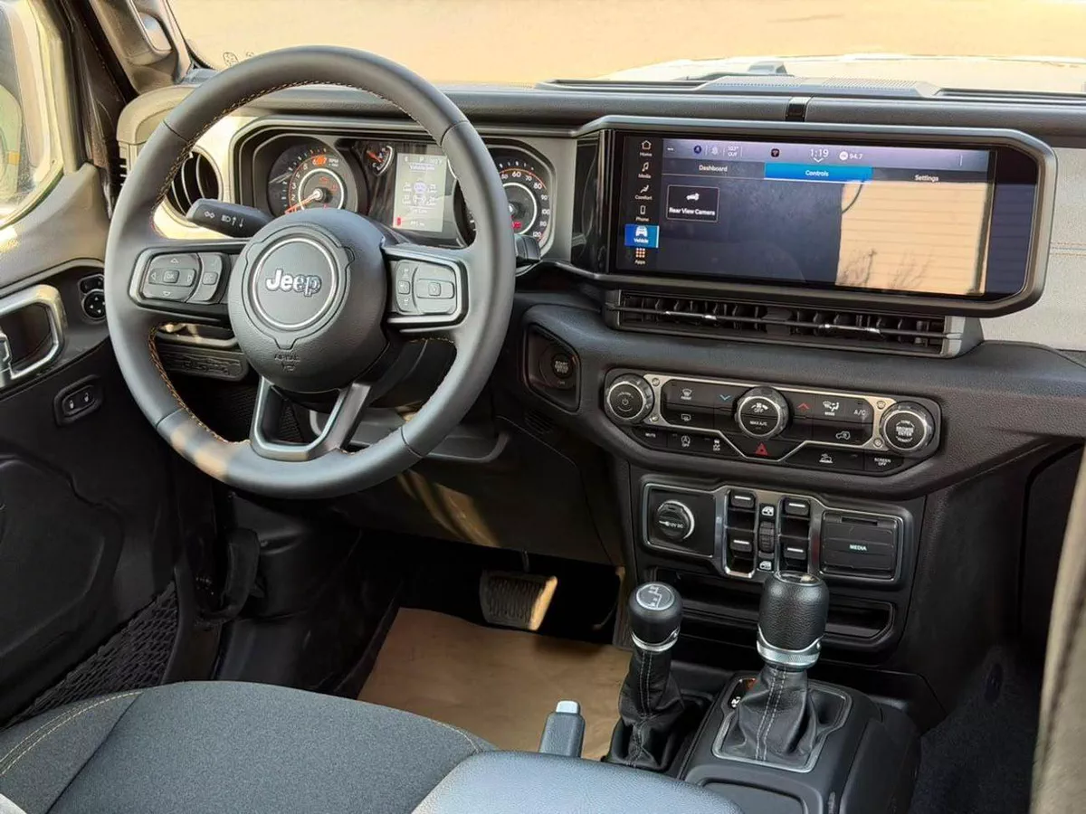 Jeep Wrangler SPORT 2.0L Petrol 2024 Export Price @ 125,000 AED-11-0