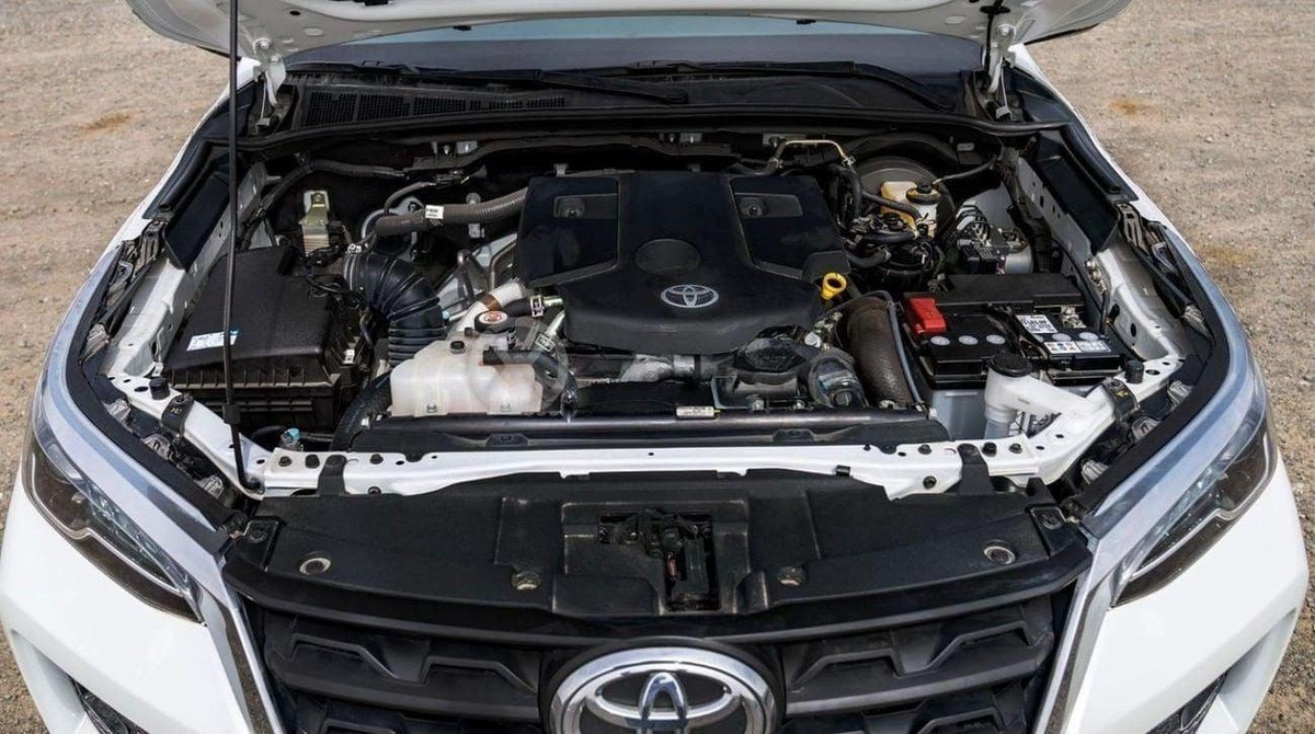 Toyota Fortuner Toyota Fortuner 2.4L Diesel 2025-19-0