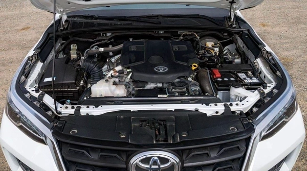 Toyota Fortuner Toyota Fortuner 2.4L Diesel 2025