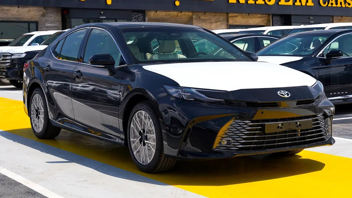 2026 Toyota Camry GLE - GCC Specs - Brand New-7-7