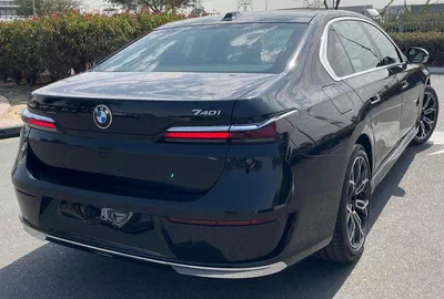 BMW 740i LUXURY PURE EXCELLENCE-10