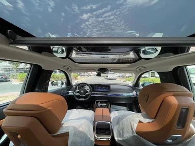 BMW 740i LUXURY PURE EXCELLENCE-15