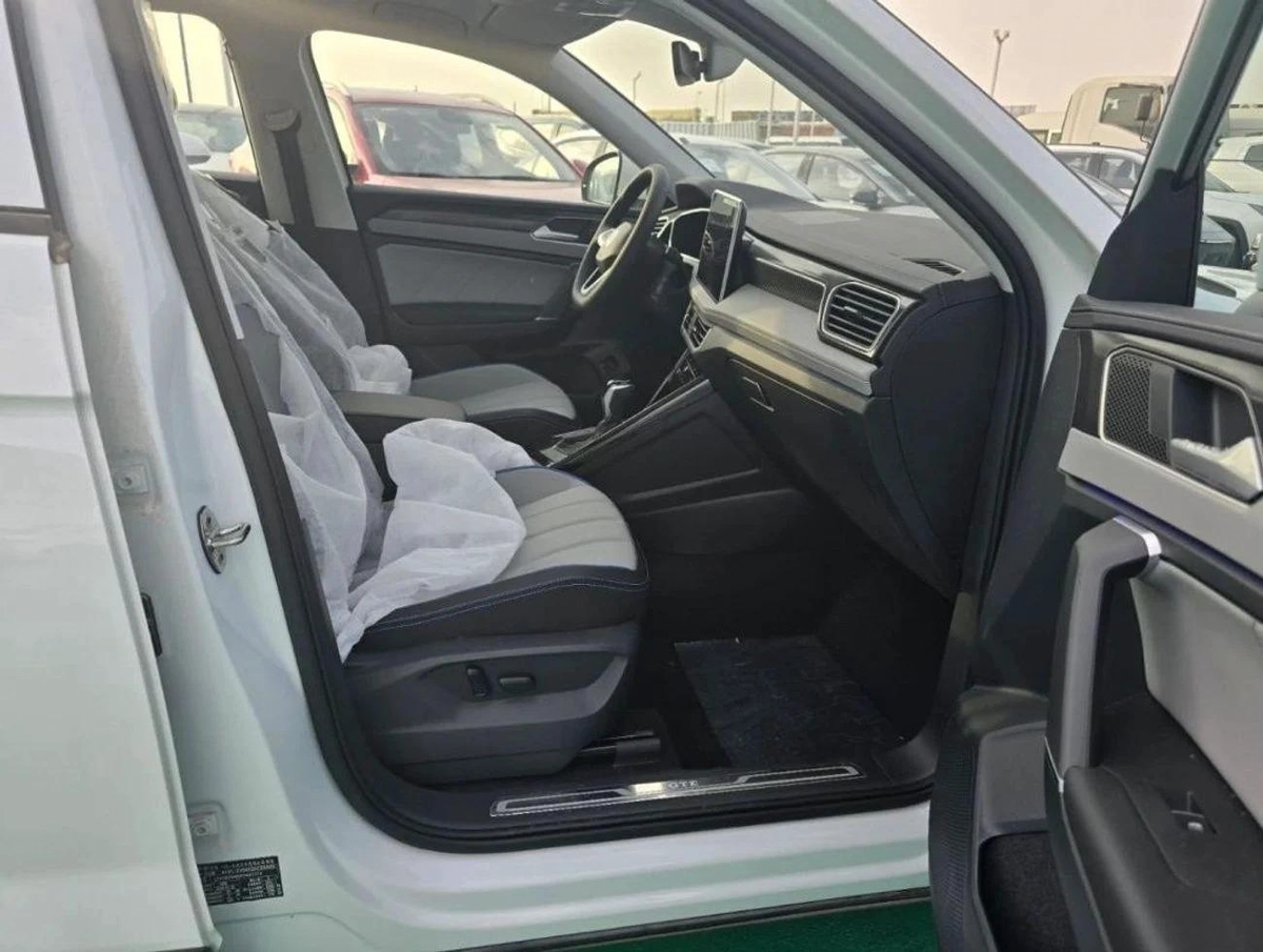 Volkswagen Tayron 1.4L HYBRID GTE FULL OPTIONS 2024-5-5