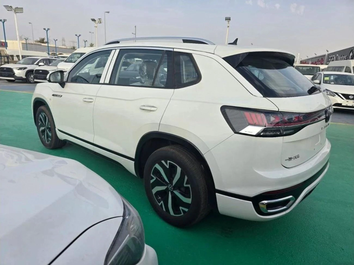 Volkswagen Tayron 1.4L HYBRID GTE FULL OPTIONS 2024-10-10