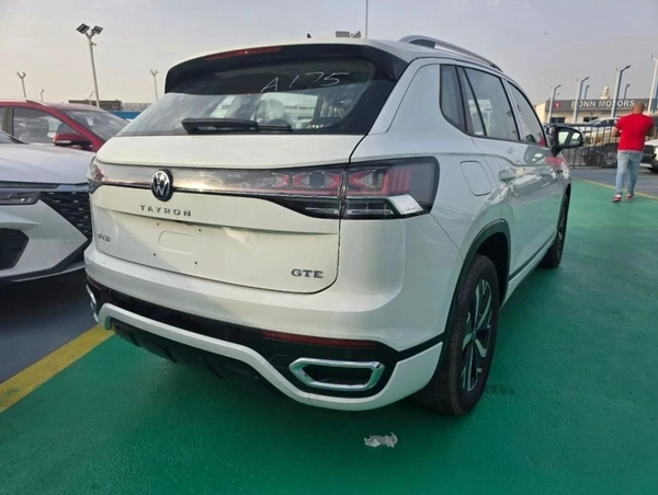 Volkswagen Tayron 1.4L HYBRID GTE FULL OPTIONS 2024