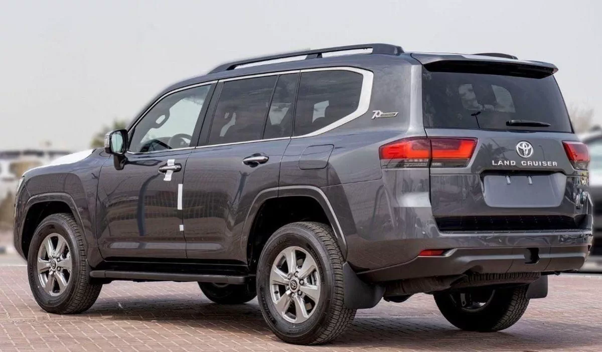 Toyota Land Cruiser VX LC300 VX 3.5P AT MY2024 – GREY-2-0