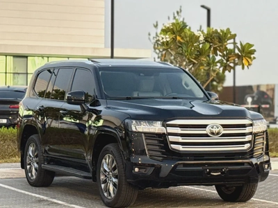 2023 Toyota Land Cruiser GXR GCC Specs تويوتا لاند كروزر 2023 خليجي GXR V6 رقم واحد لادار-0