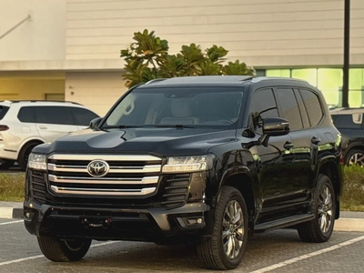 2023 Toyota Land Cruiser GXR GCC Specs تويوتا لاند كروزر 2023 خليجي GXR V6 رقم واحد لادار-2