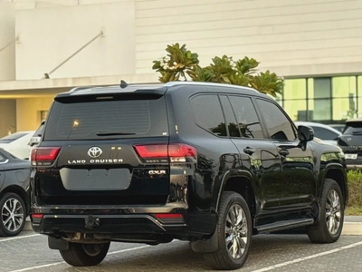 2023 Toyota Land Cruiser GXR GCC Specs تويوتا لاند كروزر 2023 خليجي GXR V6 رقم واحد لادار-3