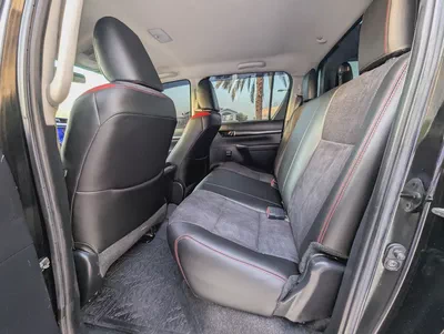 Toyota Hilux GR Sport 2020 Facelifted 2026 V4 2.7L GCC Specs In Excellent Condition-2