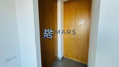 Stylish 1BHK with Balcony – Ideal Location!-8