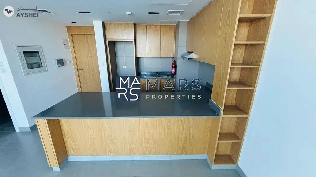 Stylish 1BHK with Balcony – Ideal Location!-1-1