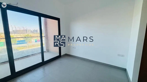 Stylish 1BHK with Balcony – Ideal Location!