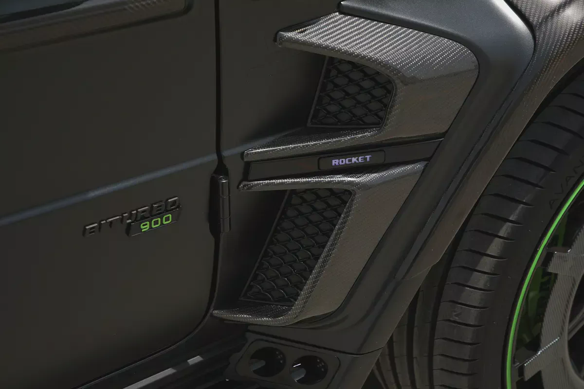 MERCEDES BENZ BRABUS G 900 ROCKET EDITION - 2021 - FULL CARBON PACK - ORGINAL MATTE BLACK-7-7