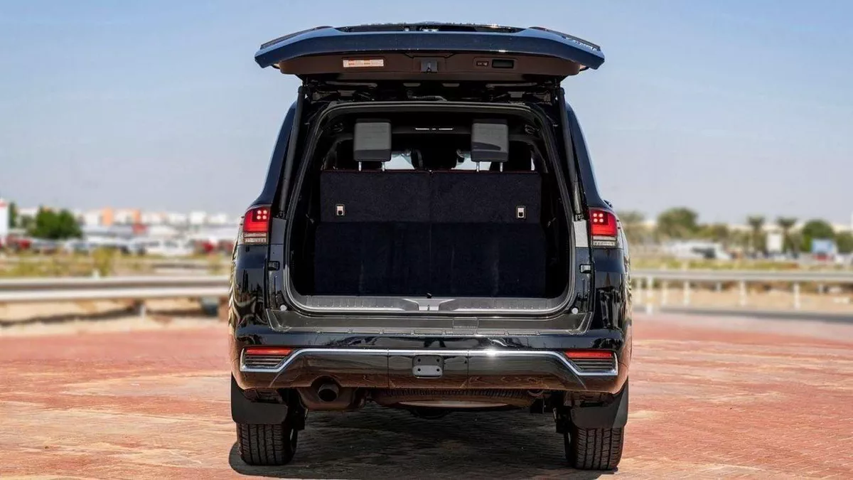 Toyota Land Cruiser VXR Toyota land cruiser VXR 3.5L Petrol Full Option 2025-6-0
