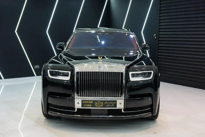 Rolls-Royce Phantom VIII-2