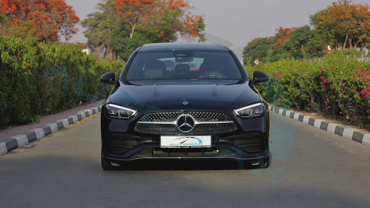 2026 Mercedes-Benz C200 AMG Premium EQ Boost 1.5T RWD GCC With 2 Years Unlimited Mileage Warranty-3-3