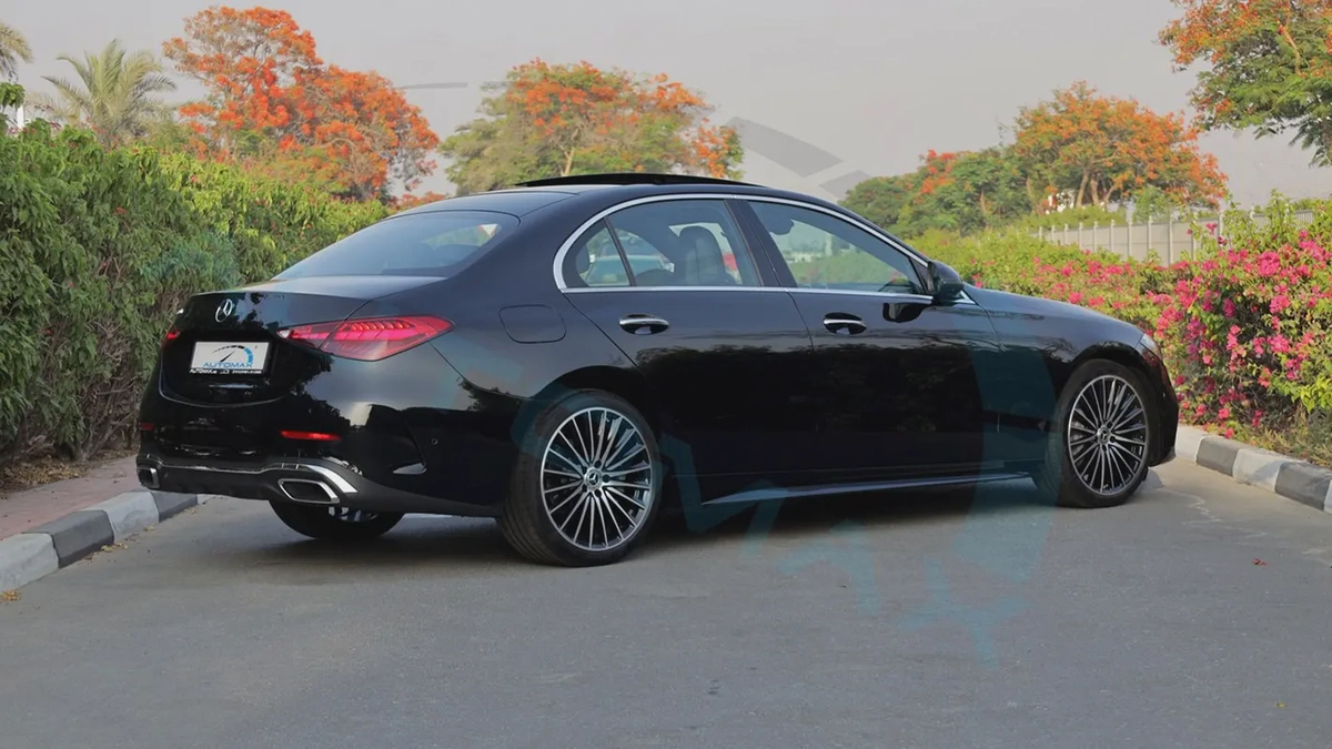2026 Mercedes-Benz C200 AMG Premium EQ Boost 1.5T RWD GCC With 2 Years Unlimited Mileage Warranty-6-6