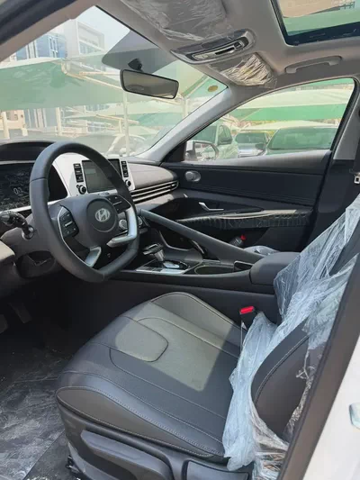 2025 Hyundai Elantra Gcc Cash, Zero Dp & Inhouse finance-5