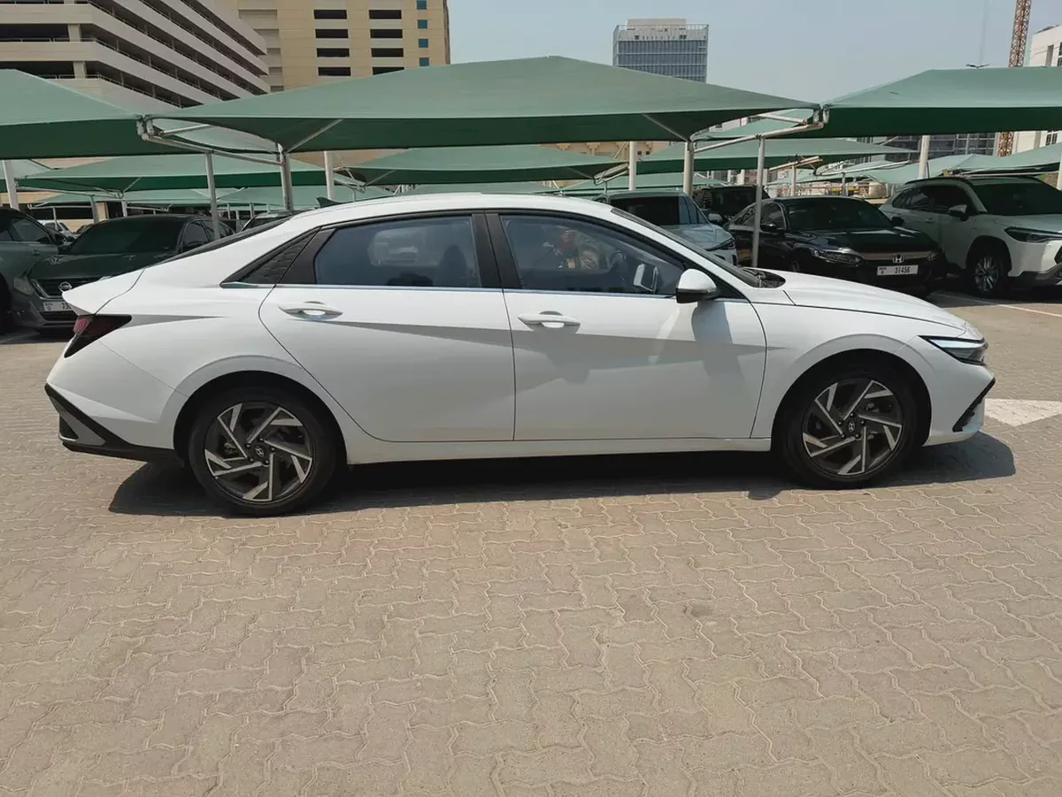 2025 Hyundai Elantra Gcc Cash, Zero Dp & Inhouse finance-4-4