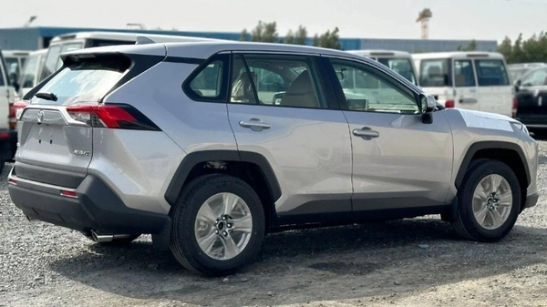 Toyota RAV4 2.0L 2WD AT LE