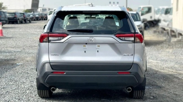 Toyota RAV4 2.0L 2WD AT LE