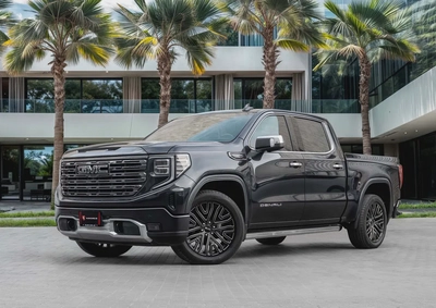 4,015 P.M |  Sierra Denali Utimate | 0% Downpayment | GMC WARRANTY!-0