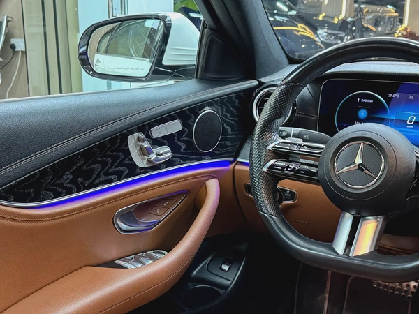 Mercedes-Benz E-Class E 300 2022 GCC Specs