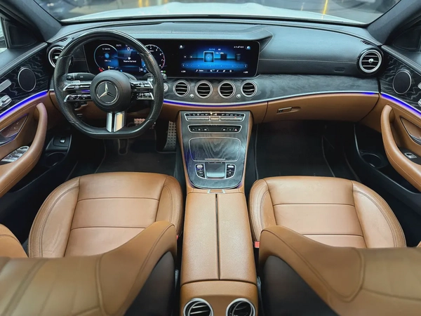 Mercedes-Benz E-Class E 300 2022 GCC Specs