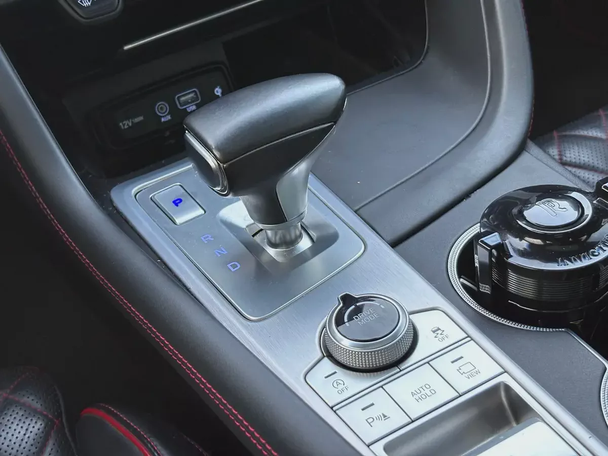 AED 1,440 P.M | 0% DOWN PAYMENT | GENESIS G70 PRESTIGE | 3.3L TWIN-TURBO V6 | 2018 | KOREAN SPECS-18-18