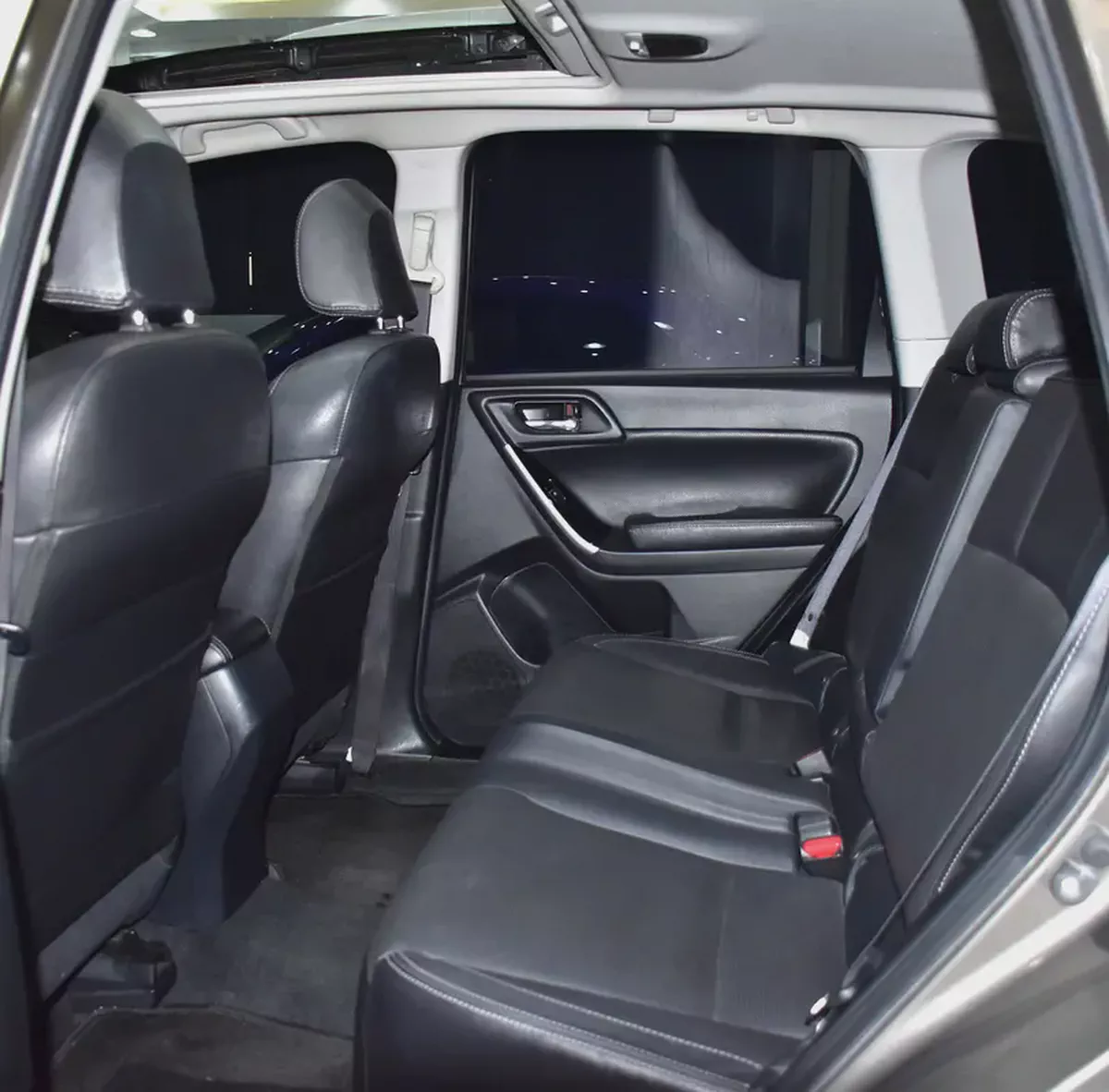 EXCELLENT DEAL for our Subaru Forester AWD ( 2018 Model ) in Brown Color GCC Specs-15-15