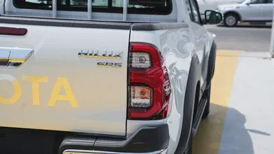 Brand New 2026 Toyota Hilux SR5 GCC Specs - 0KM-14