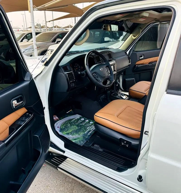 Nissan Patrol Safari Super Safari 2020 - GCC Specs - Excellent Condition