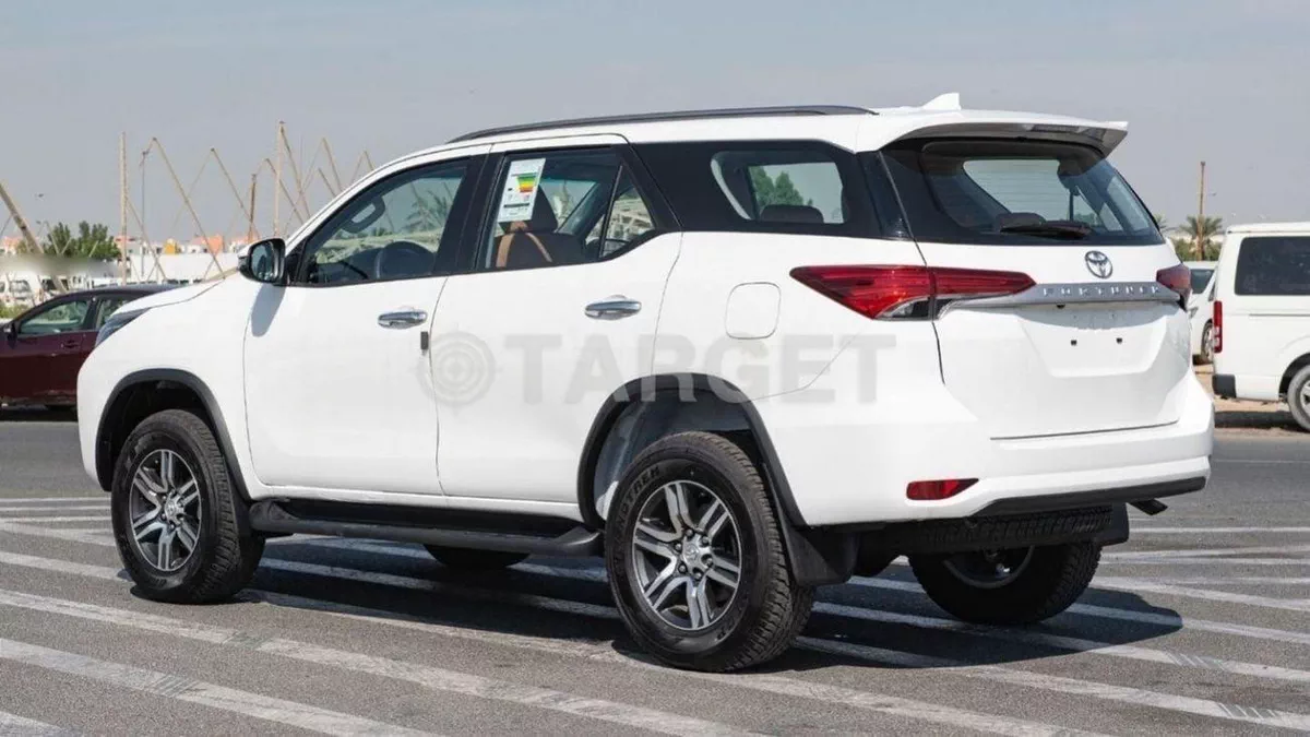 Toyota Fortuner EXR FORTUNER 2.7L 4WD-12-0