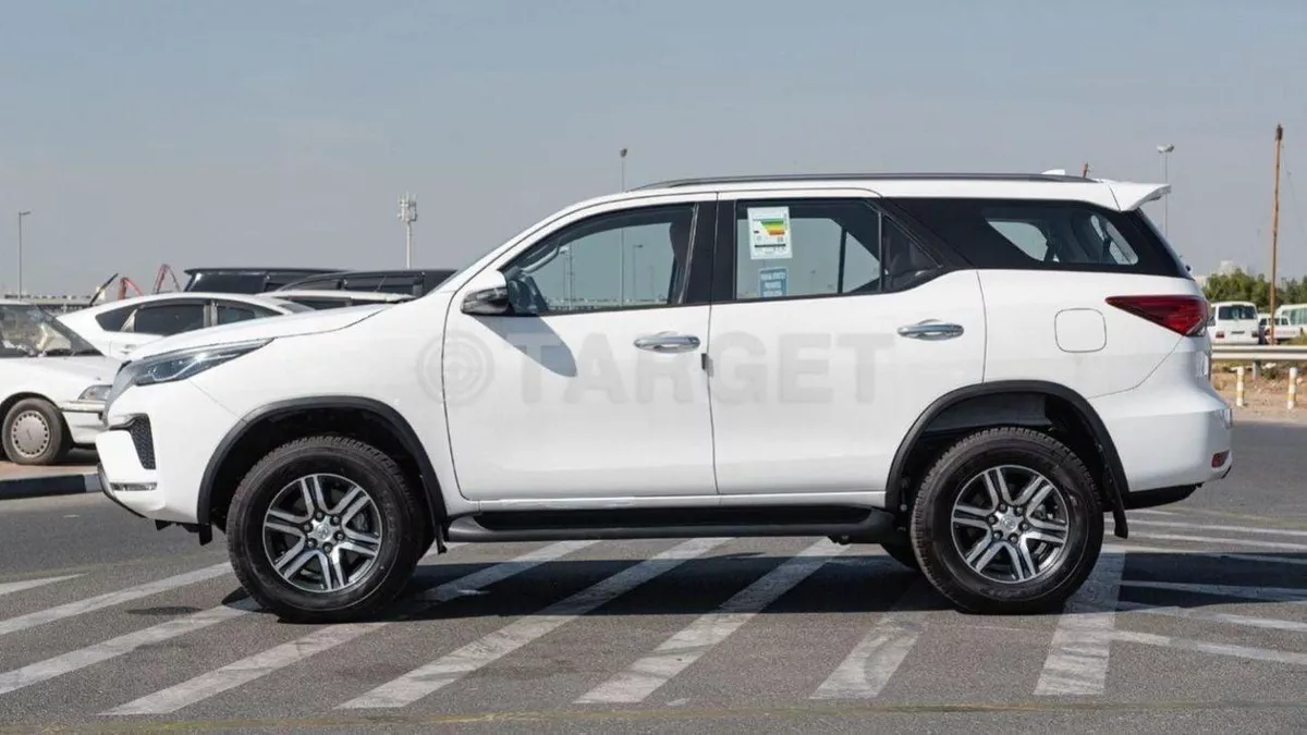 Toyota Fortuner EXR FORTUNER 2.7L 4WD-4-0