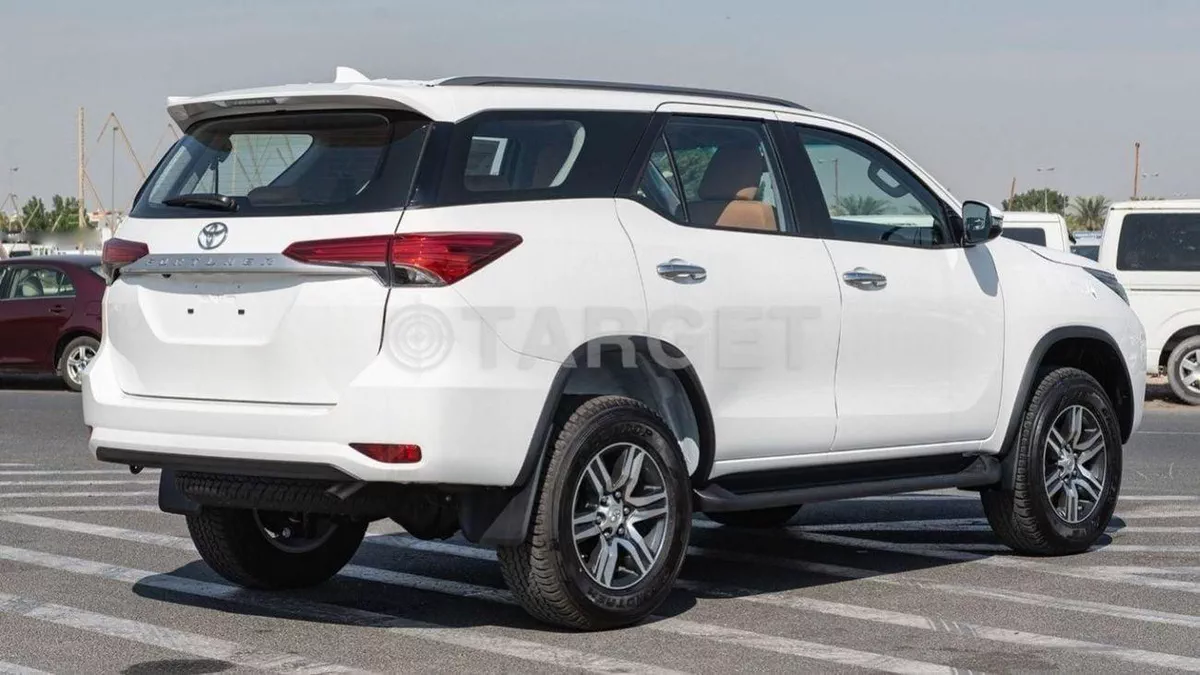 Toyota Fortuner EXR FORTUNER 2.7L 4WD-6-0