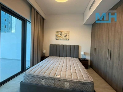 SOL Avenue, Business Bay, Dubai-7