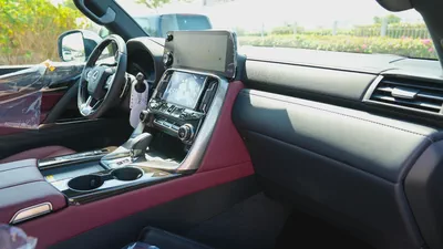 LEXUS LX700H SIGNATURE WITH AUTO PARK 2026!! GCC SPECS-15