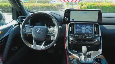 LEXUS LX700H SIGNATURE WITH AUTO PARK 2026!! GCC SPECS-7