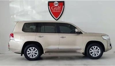 Toyota Land Cruiser GXR V6 4.0L  SUNROOF  IN EXCELLENT CONDITION-2
